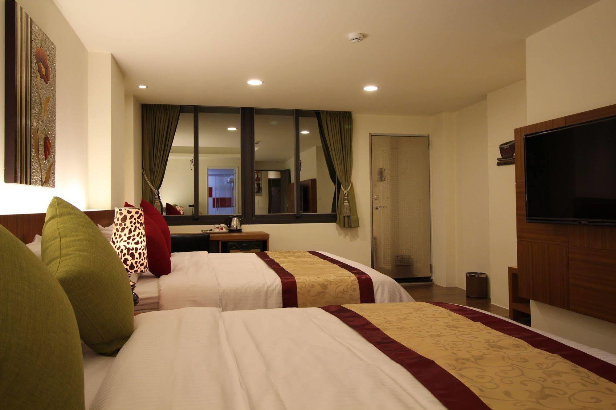 Maui B&B Хуалиен Сити Екстериор снимка